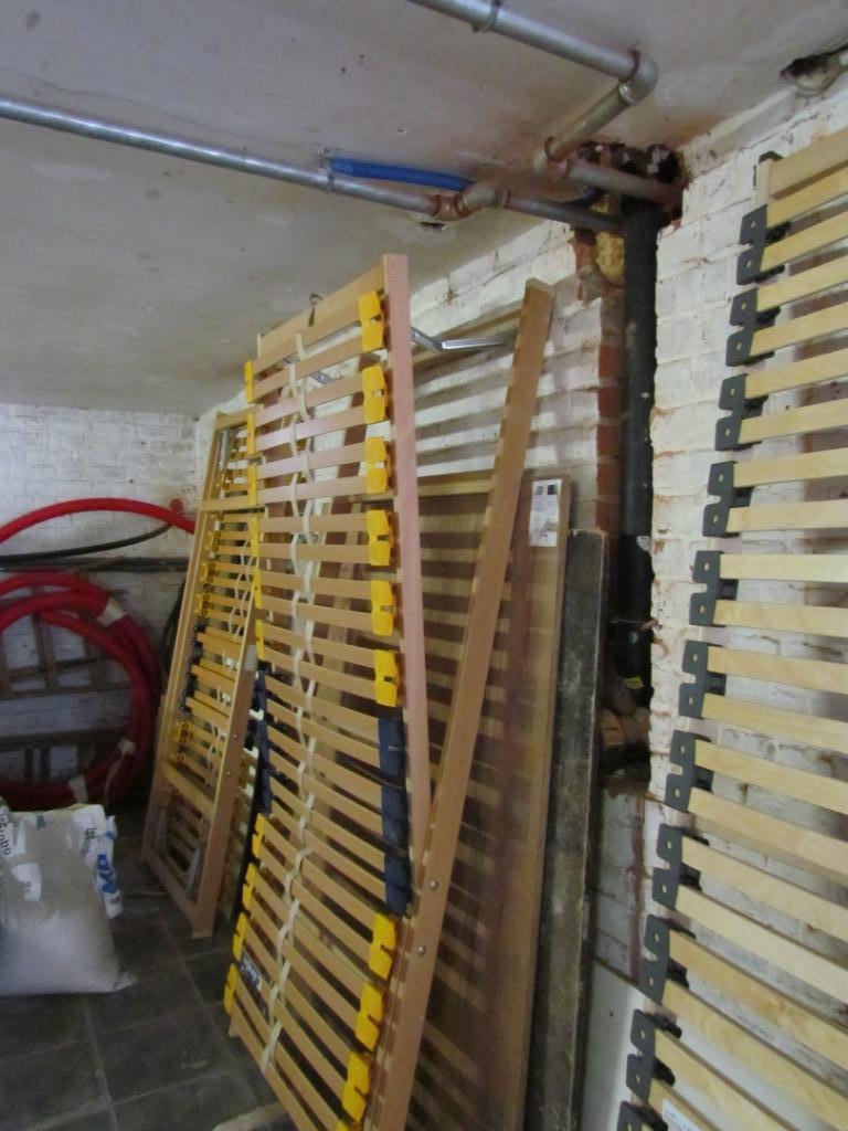 lattenbodem, Ophalen, Eenpersoons, Zo goed als nieuw, 80 cm