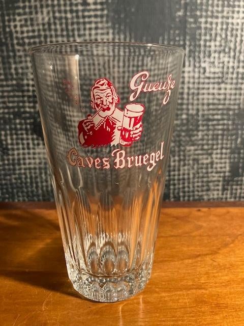 GLAS GUEUZE CAVES BREUGEL 33 CL. H : 14 CM, Ophalen of Verzenden, Zo goed als nieuw, Glas of Glazen