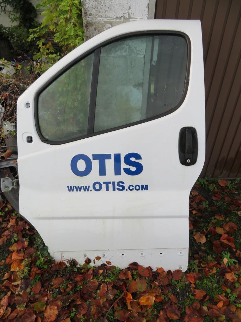 Porte gauche Renault Trafic / Opel Vivaro 2001-2014, Gauche, Enlèvement, Utilisé, Porte