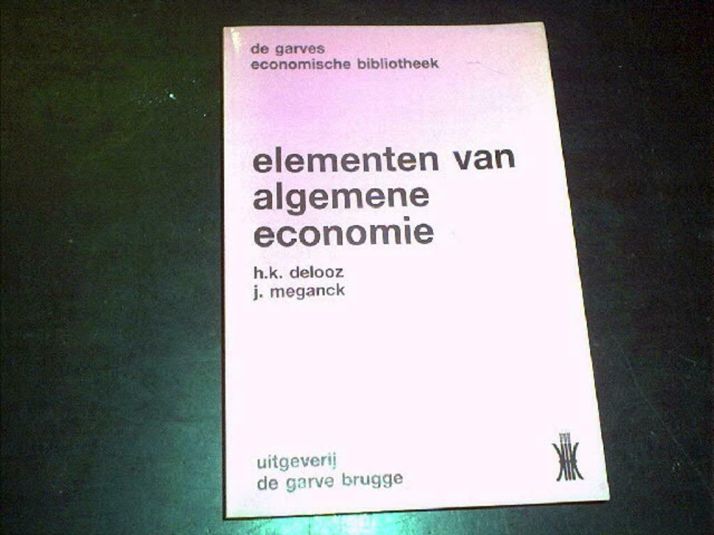 Boek Elementen van Algemene Economie, Boeken, Ophalen of Verzenden, Gelezen