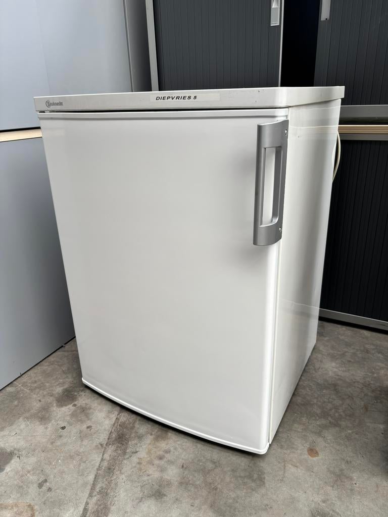 Bauknecht Dievries tafelmodel Te koop., Elektronische apparatuur, Ophalen, Zo goed als nieuw