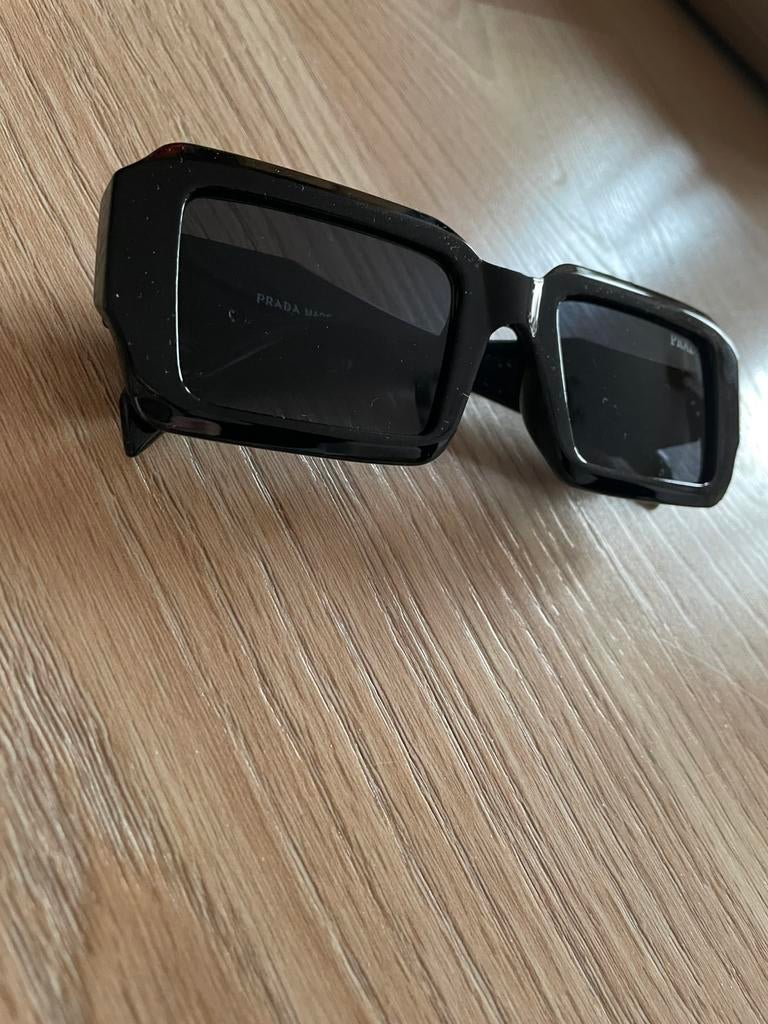 Nouvelles lunettes Prada originales, Enlèvement ou Envoi, Comme neuf, Lunettes, Prada