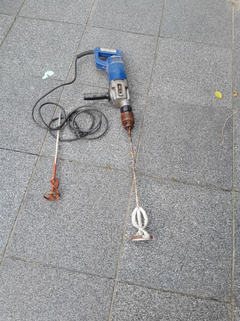 MELANGEUR MORTIER, Bricolage & Construction, Outillage | Outillage à main, Enlèvement