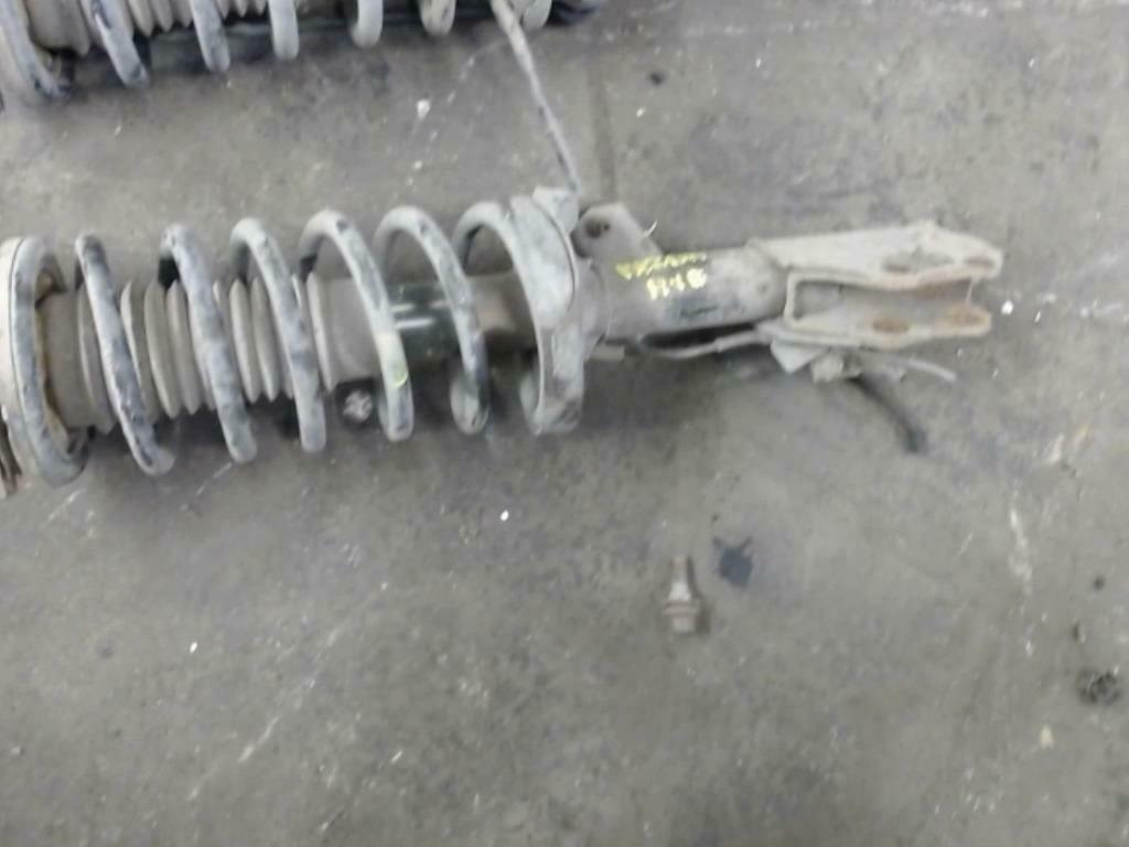 linker schokbreker MAZDA MPV II PHASE 2 - 5P 2002-04-> 2005-, Gebruikt, Voor, Ophalen of Verzenden, Mazda