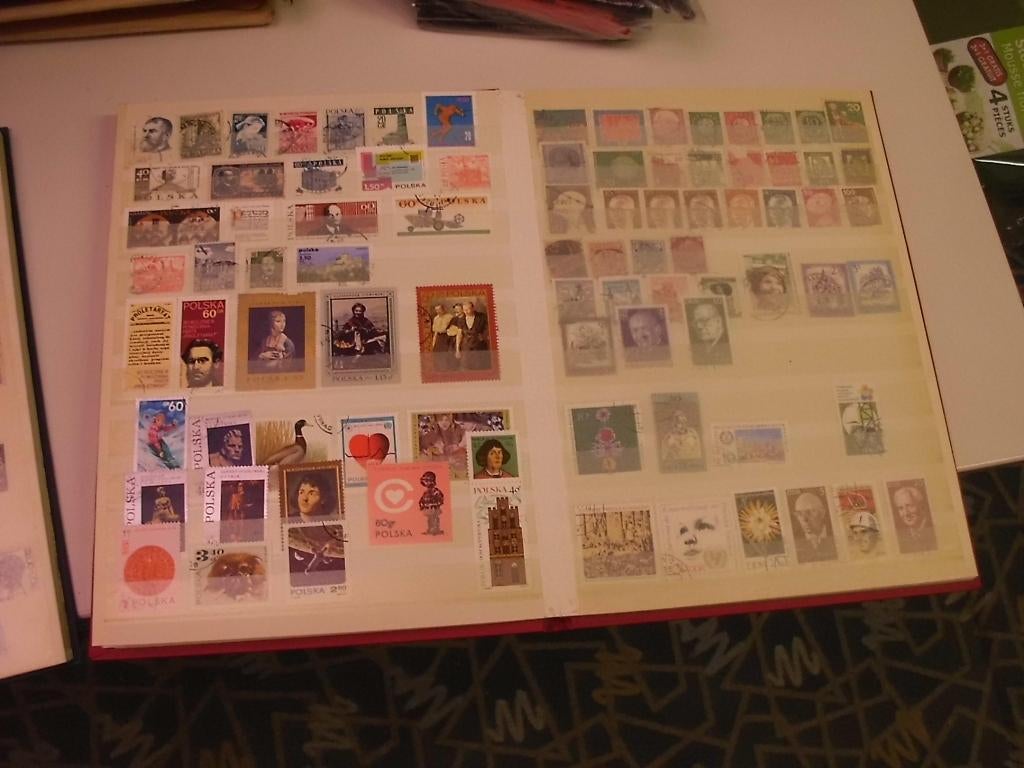 twee boeken met Postzegels, Ophalen, Gestempeld