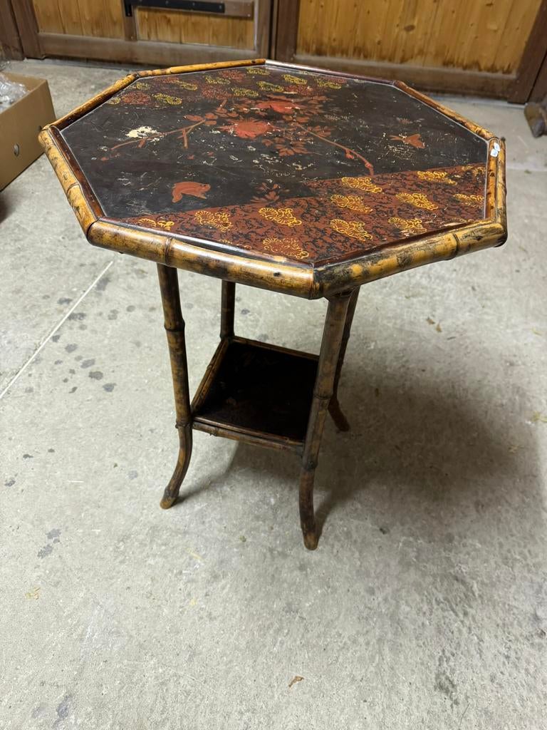 Antiquité Table bambou foncé asiatique peinte, Enlèvement