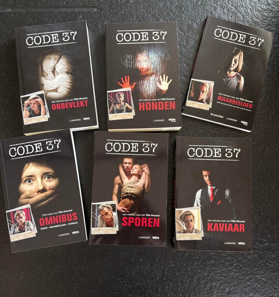Promo pakket boeken Code 37 + 1 kortverhaal Gratis, Ophalen, Zo goed als nieuw, Tille Vincent, België