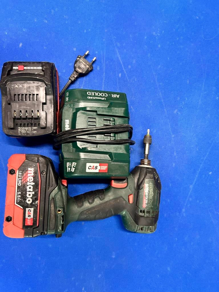 Metabo takker schroefmachine, Doe-het-zelf en Bouw, Ophalen, Gebruikt