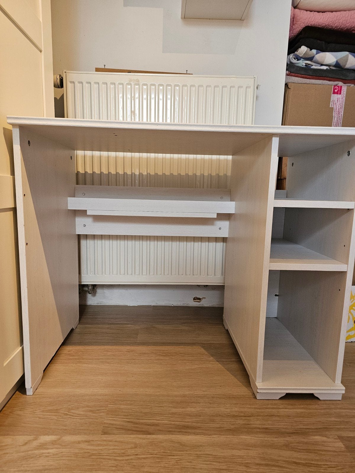 Bureau Ikea Borgsjo, Maison & Meubles, Enlèvement, Utilisé