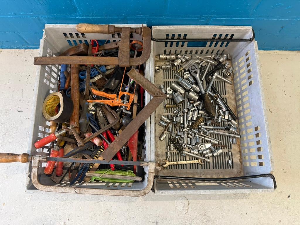 Grote partij handgereedschap en werkplaatsmateriaal, Doe-het-zelf en Bouw, Gereedschap | Handgereedschap, Gebruikt, Ophalen