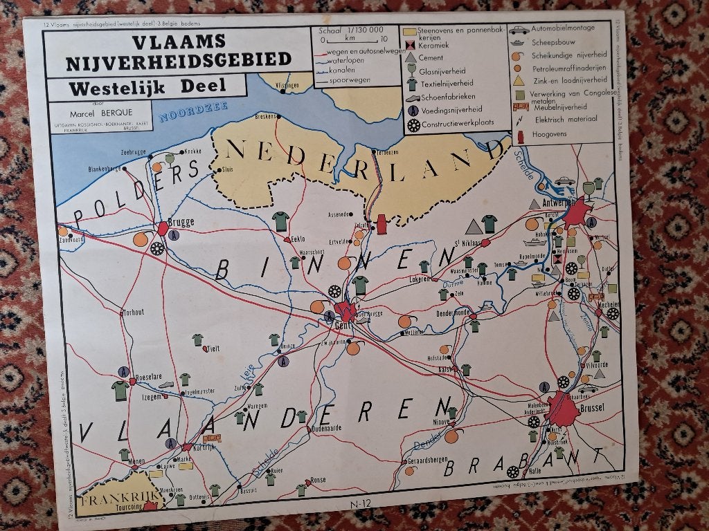 oude schoolplaat aardrijkskunde, Enlèvement