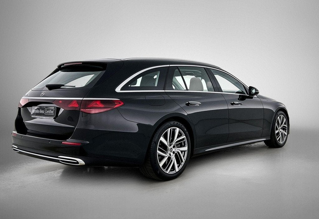 Mercedes-Benz E-Klasse 300 E Break Luxury Line Distronic | D, Autos, https://public.car-pass.be/vhr/c3f69499-ed5b-41cb-b6aa-9b86122f6c67