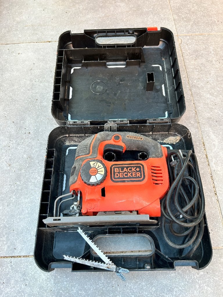 BLACK+DECKER decoupeerzaag, Ophalen, Gebruikt, Decoupeerzaag, Black & Decker