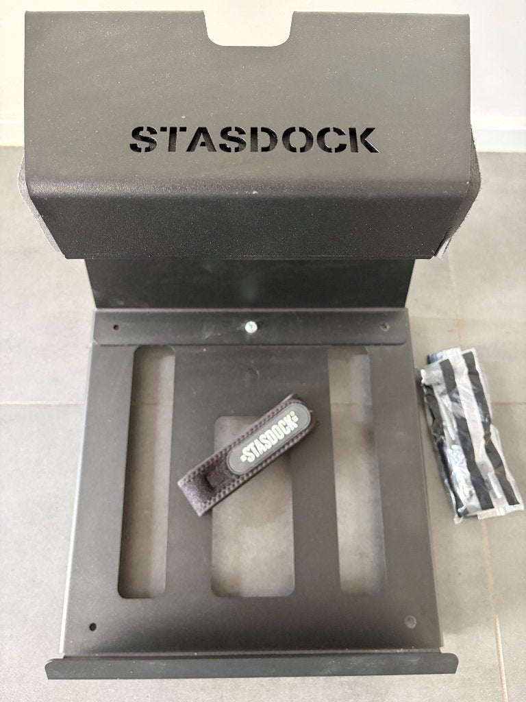 Stasdock in perfecte staat, Ophalen, Zo goed als nieuw