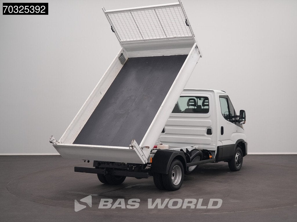 Iveco Daily 35C16 3.0L Kipper Dubbellucht 3,5t Trekhaak Navi, Stof, Gebruikt, Euro 6, 4 cilinders
