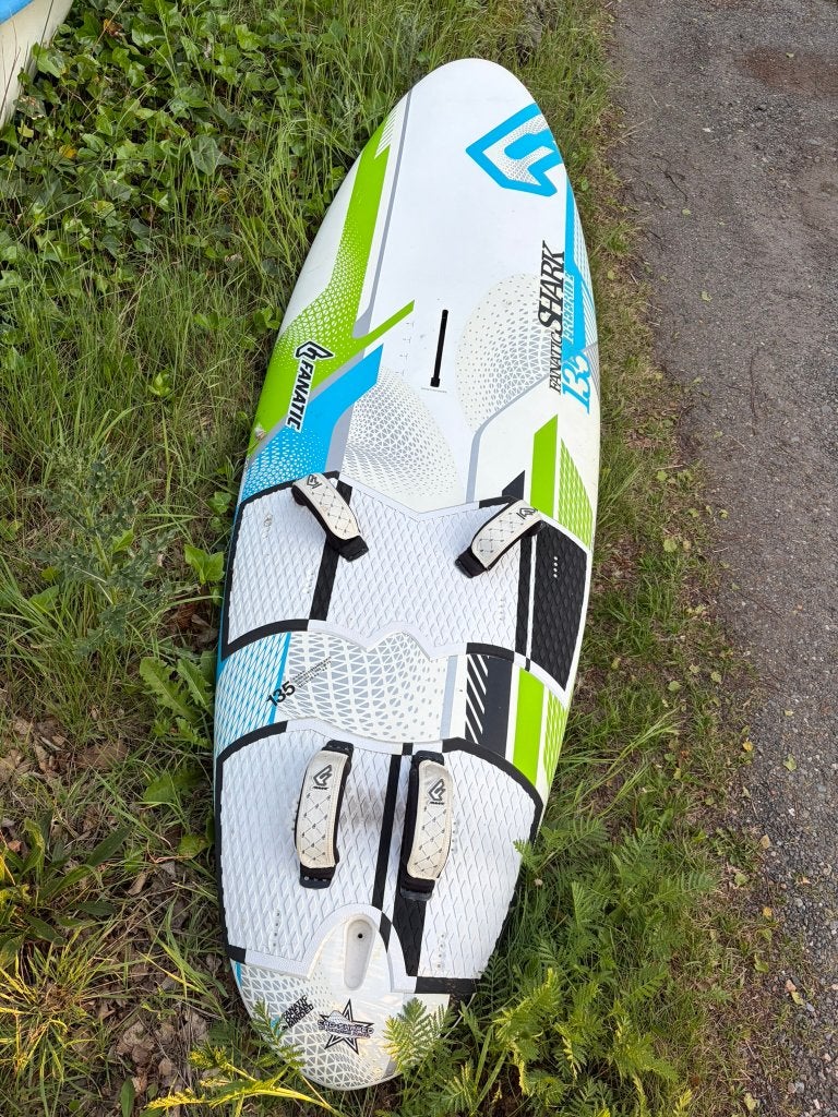 Fanatic Shark 135L, Watersport en Boten, Windsurfen, Ophalen, Met draagtas, Minder dan 250 cm, Fanatic