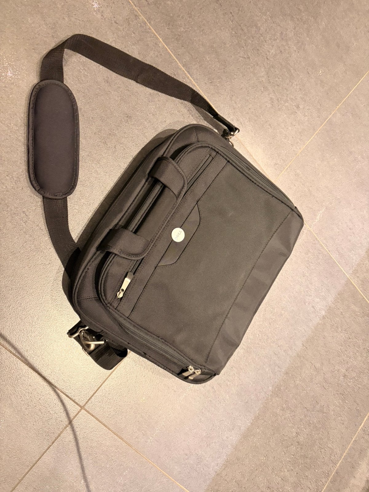 Laptoptas, Computers en Software, Ophalen of Verzenden, Zo goed als nieuw, Dell