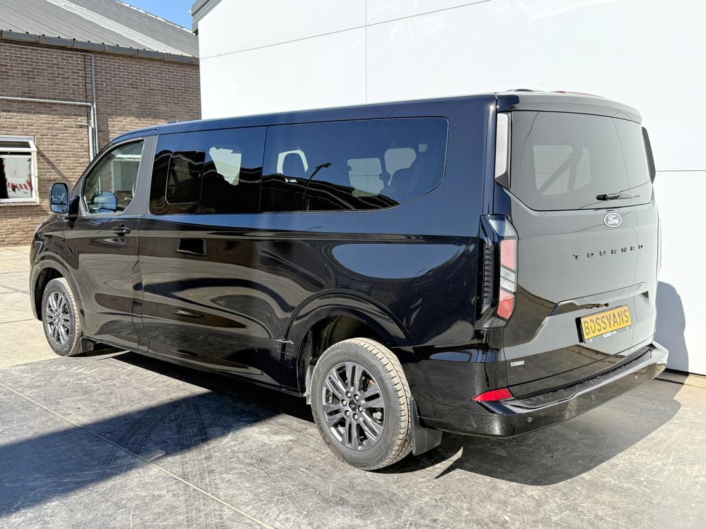 Ford Tourneo Custom 233PK PHEV Automaat Ex BTW/Ex BPM Titani, Auto's, Bestelwagens en Lichte vracht, Gebruikt, Zwart, 4 cilinders