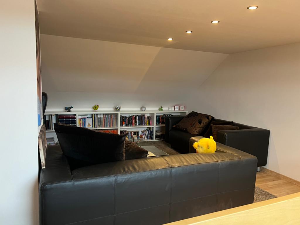 2x 2-zit zwart modern + design salontafel, Ophalen, Modern en strak, Zo goed als nieuw, Rechte bank
