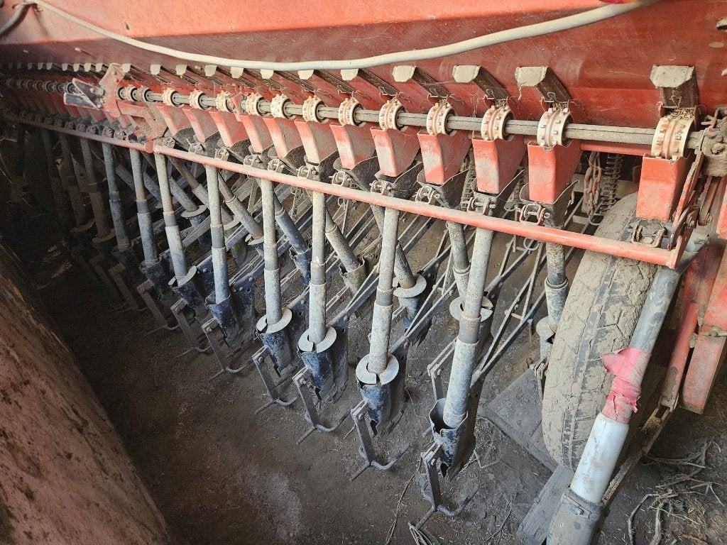 zaaimachine, Zakelijke goederen, Ophalen, Akkerbouw, Zaaien, Planten of Poten