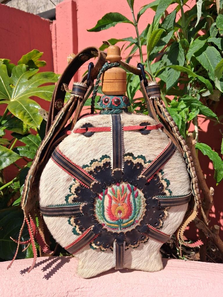 Hongaarse kulac '60-'70, Antiek en Kunst, Antiek | Keramiek en Aardewerk, Ophalen