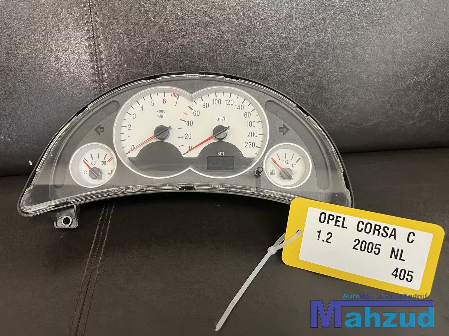 OPEL CORSA C 1.2 KM Teller kilometer 2000-2004, Opel Automobile GmbH, Opel, Bahnhofsplatz 1
65423  Russelsheim am Main, DE, Kontakt@opel-infoservice.de