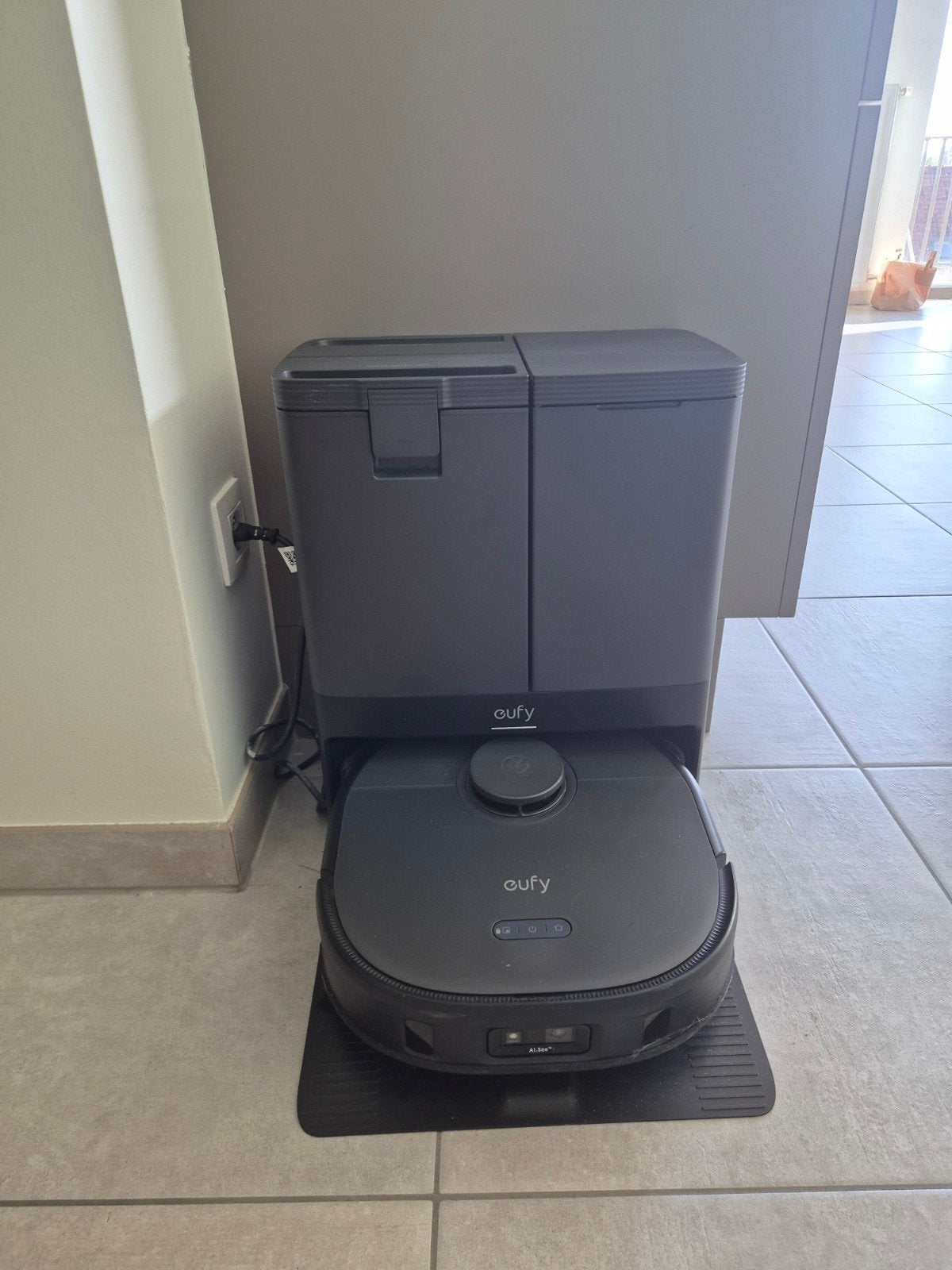 Eufy x10 pro omni robot vacuum and mop, Elektronische apparatuur, Stofzak, Overige merken, Gebruikt, Ophalen of Verzenden