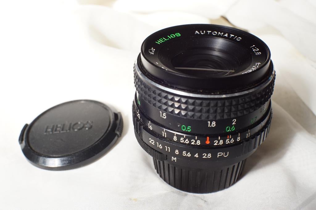 HELIOS 28 mm 2.8 M42 + bague d'adaptation possible, TV, Hi-fi & Vidéo, Enlèvement ou Envoi, Canon