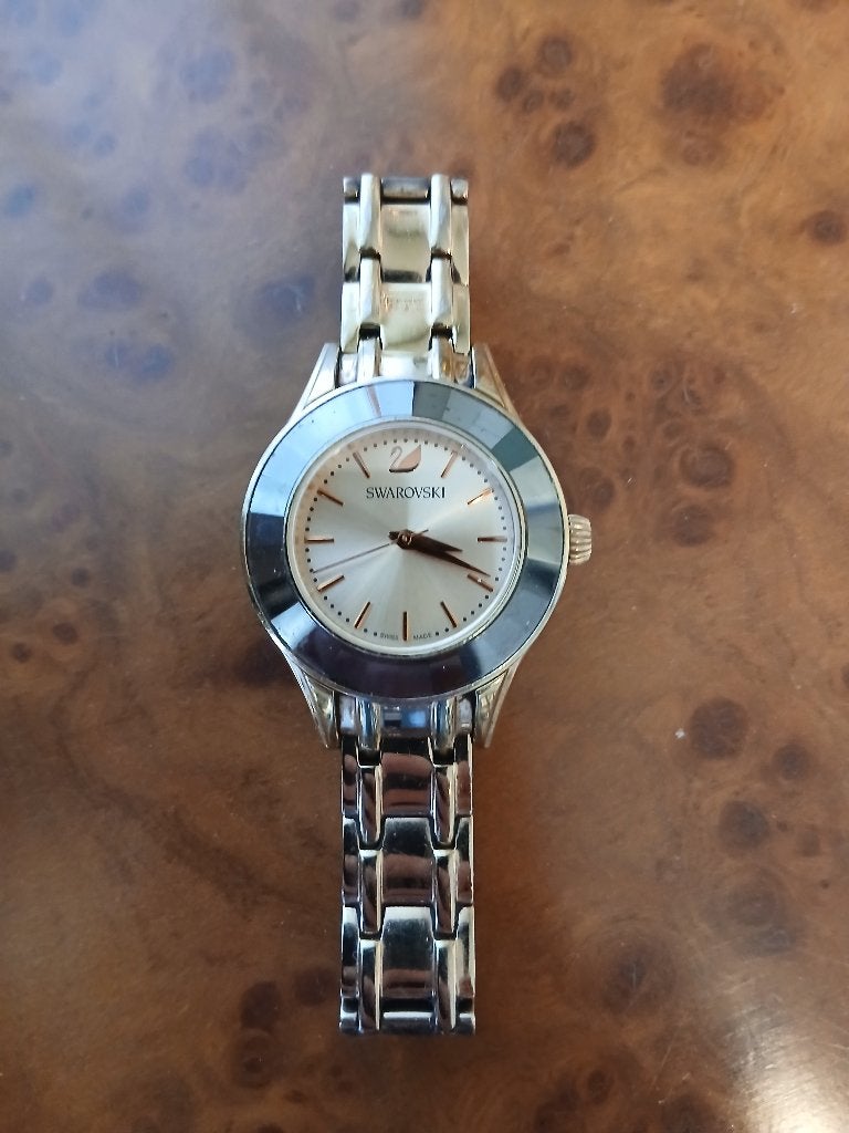Swarovski horloge, Handtassen en Accessoires, Horloges | Dames, Ophalen