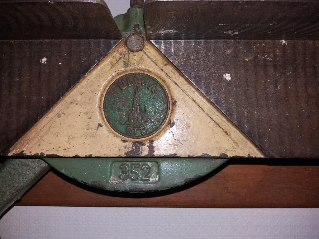 SCIE A ONGLET ULMIA 352, Doe-het-zelf en Bouw, Ophalen, Gebruikt