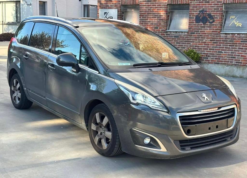 5008 1.6 diesel 2014 240.000 km, Auto's, Peugeot, Automaat, Leder, 5 deurs, Particulier