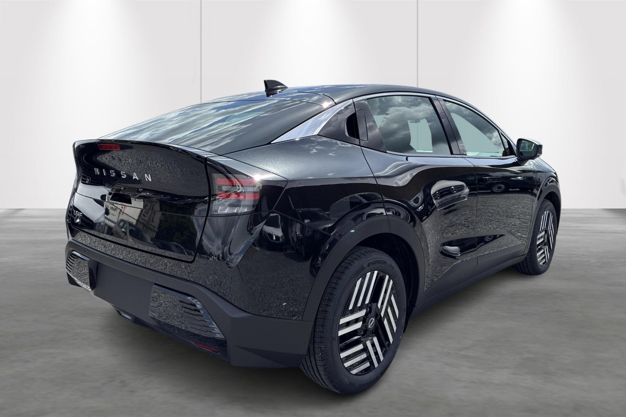 Nissan Leaf Engage Plus 52KW (automatique), Autos, Achat, Entreprise, 1864 kg, Noir