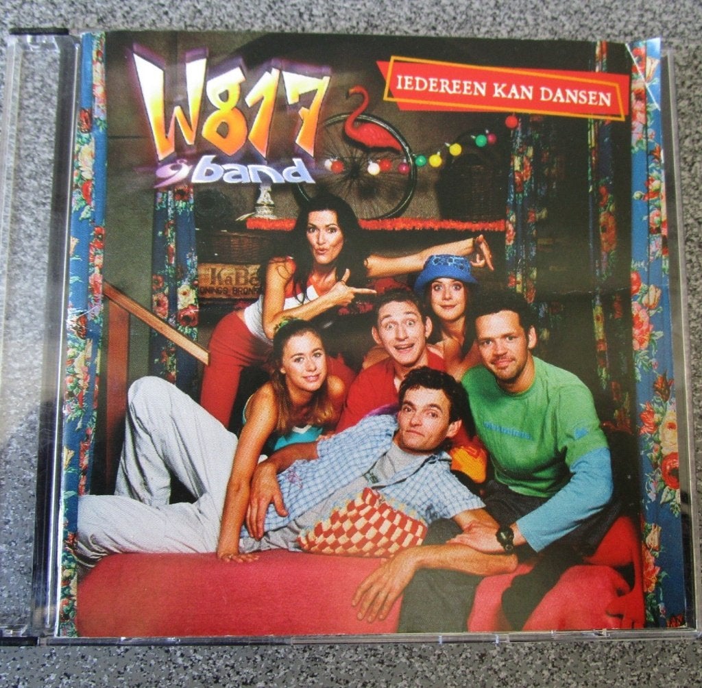 CD W817 – iedereen kan dansen  2002 Ketnet, Cd's en Dvd's, Inclusief boekje, Ophalen of Verzenden, Zo goed als nieuw, Album