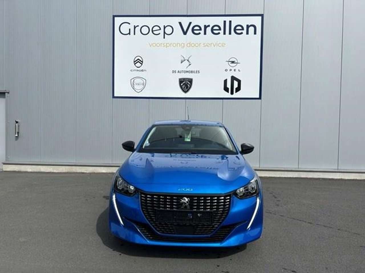 Peugeot 208 PureTech S&S Allure, 0 kg, Euro 6, Noir, 5 portes
