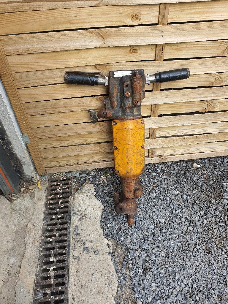 Marteau de démolition lourd professionnel Atlas Copco en, Bricolage & Construction, Outillage | Foreuses, Marteau perforateur et/ou Marteau piqueur