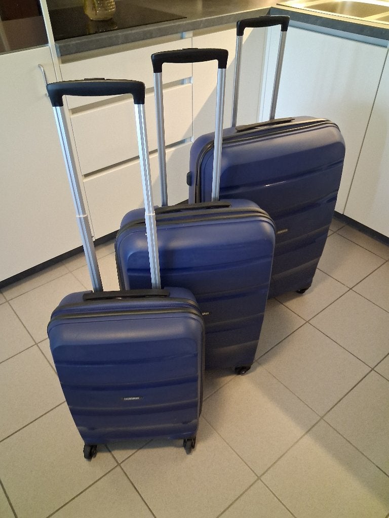 Samsonite Tourister kofferset - Nieuwstaat, Handtassen en Accessoires, Hard kunststof, 45 tot 55 cm, Nieuw, 70 cm of meer