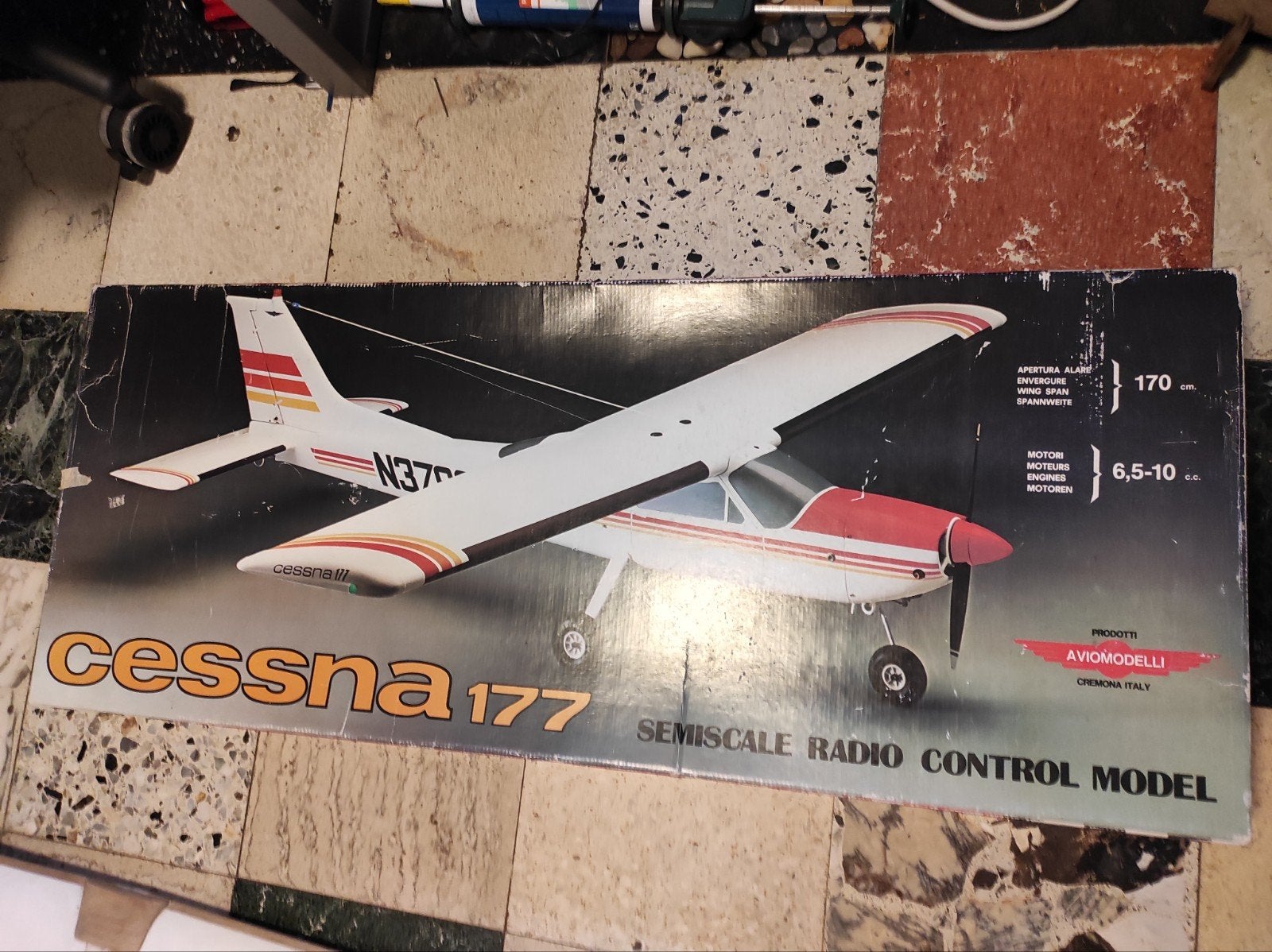 Aviomodelli Cessna 177 kit (+), Ophalen