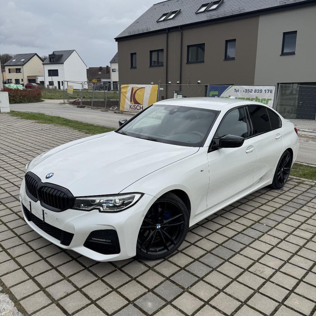 BMW 320i M Sport, Cuir, Achat, Entretenue par le concessionnaire, Noir