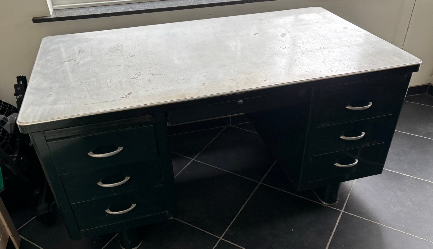 Origineel ABL metalen bureau (jaren ’50), Huis en Inrichting, Ophalen, Gebruikt, Militair Meubilair