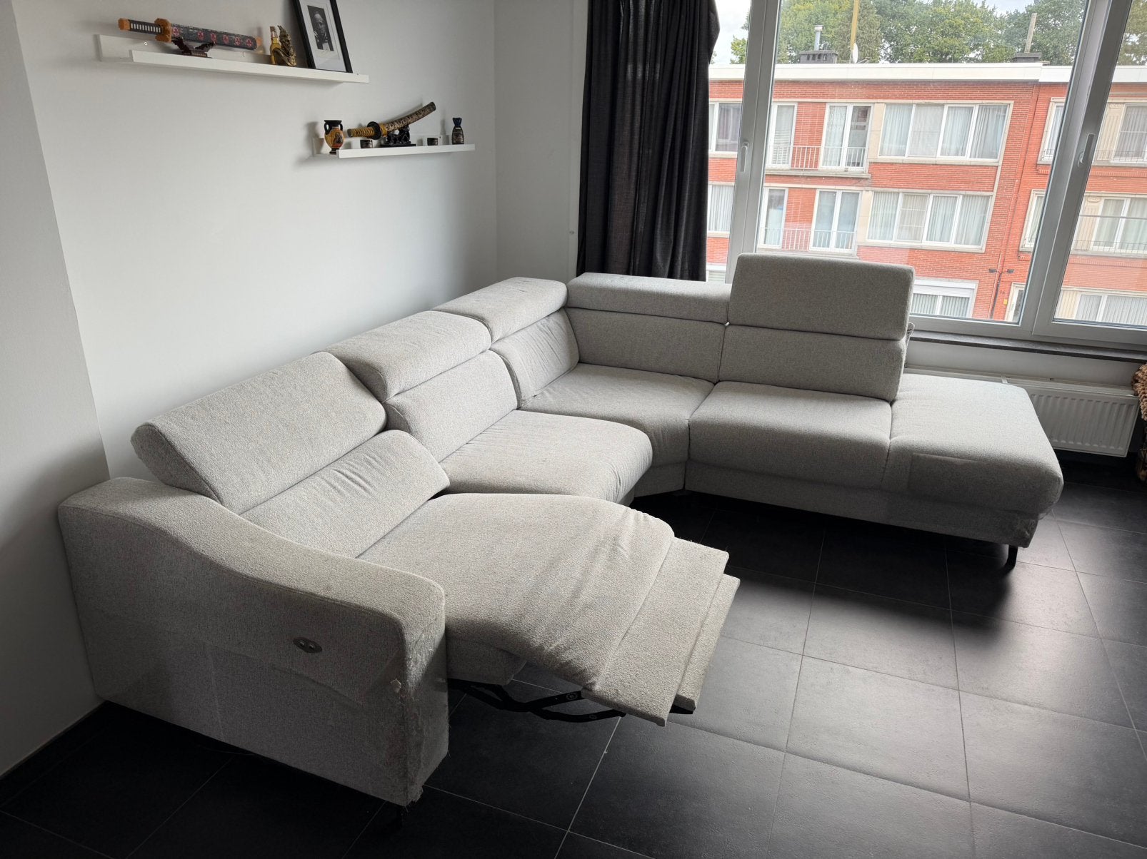 Zetel dat met relax element dat elektrisch open kan, Ophalen, Zo goed als nieuw