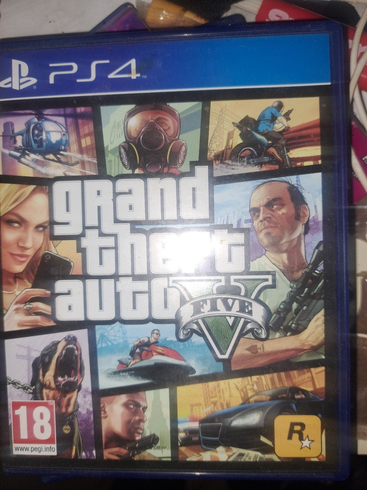 Gta 5 ps4, Ophalen