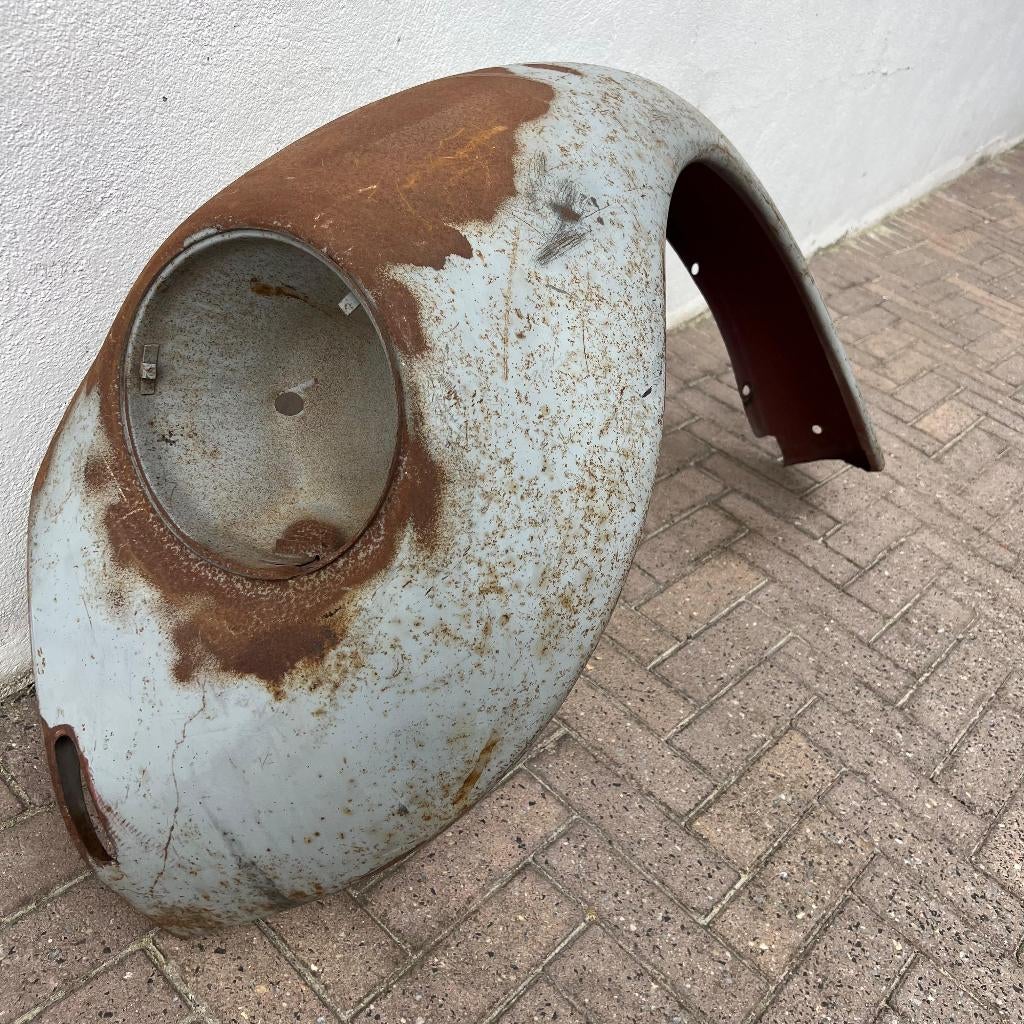 Garde-boue VW Beetle 1302 1303 Super 1971-1973 111821021P, Enlèvement ou Envoi, Utilisé