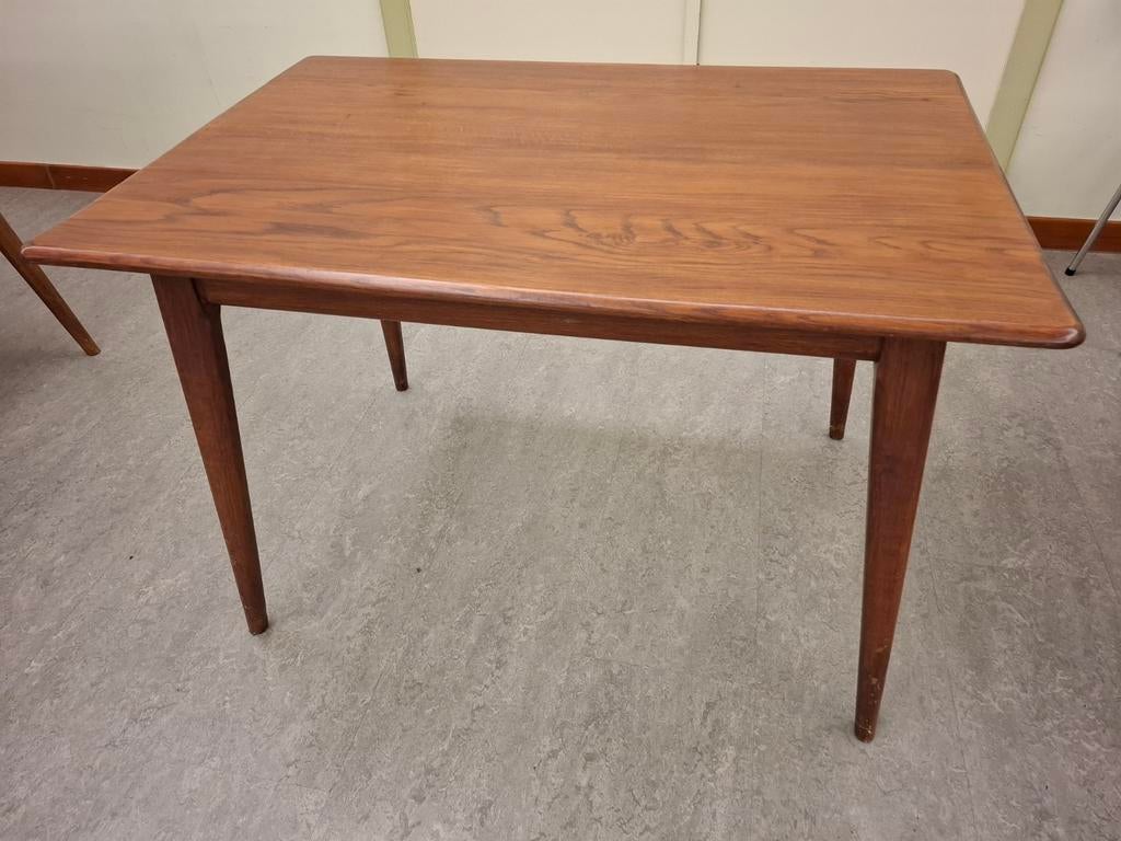 Lot de 16 Tables style Scandinaves, Inconnu, Inconnu, Enlèvement, Utilisé