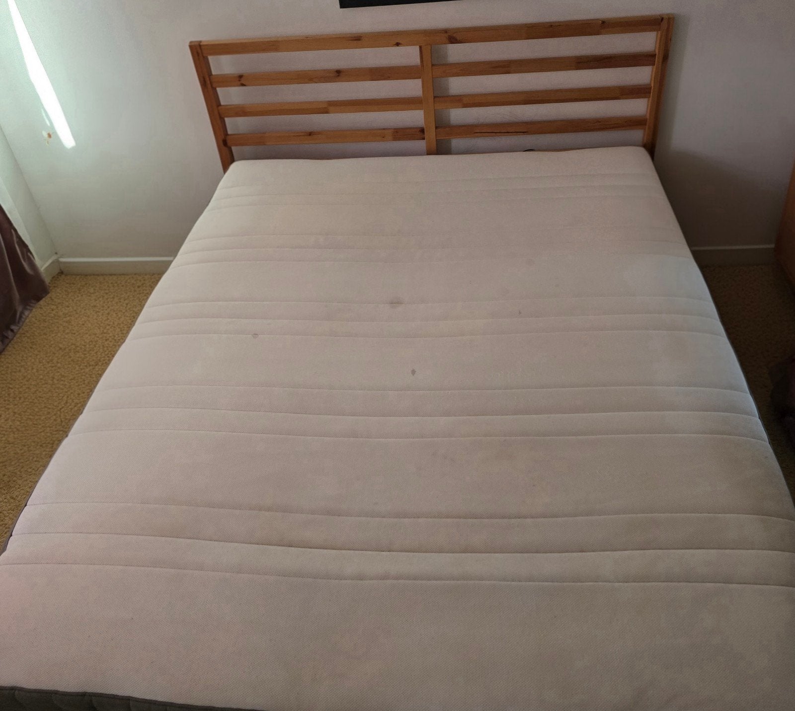 Lit avec matelas 160x200, Enlèvement