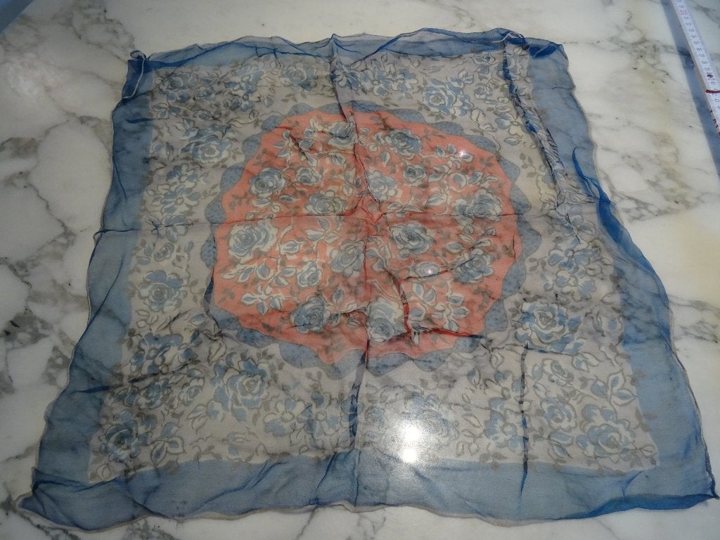 Art Nouveau-sjaal van zeer fijne zijde uit 1940., Kleding | Dames, Mutsen, Sjaals en Handschoenen, Sans marque, Ophalen of Verzenden