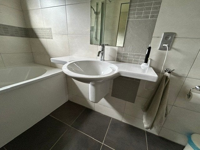 Evier salle de bain, Bricolage & Construction, Enlèvement, Utilisé, Lavabo
