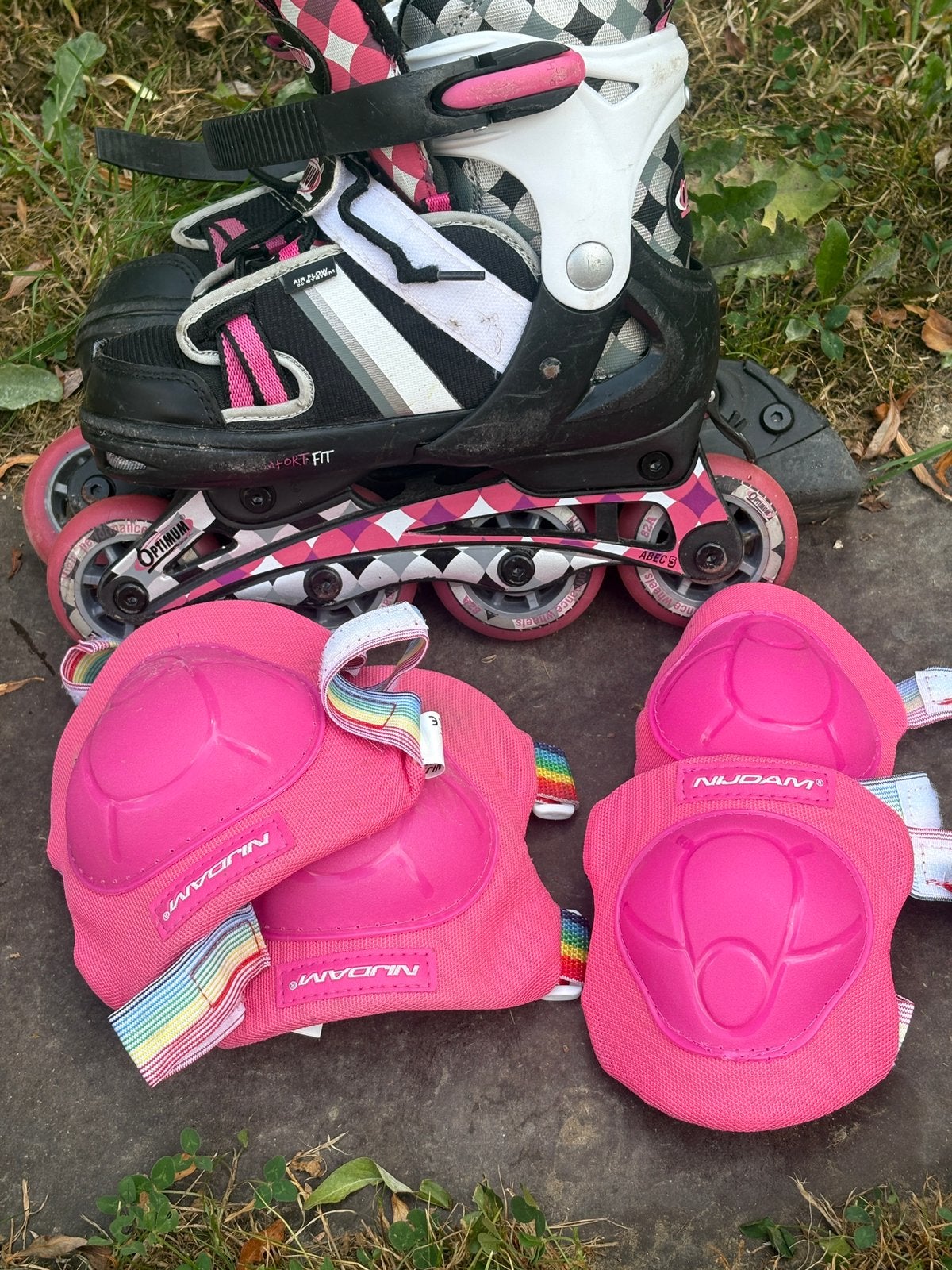 Inline rolschaatsen + beschermset, Ophalen, Verstelbaar, Gebruikt, Kinderen