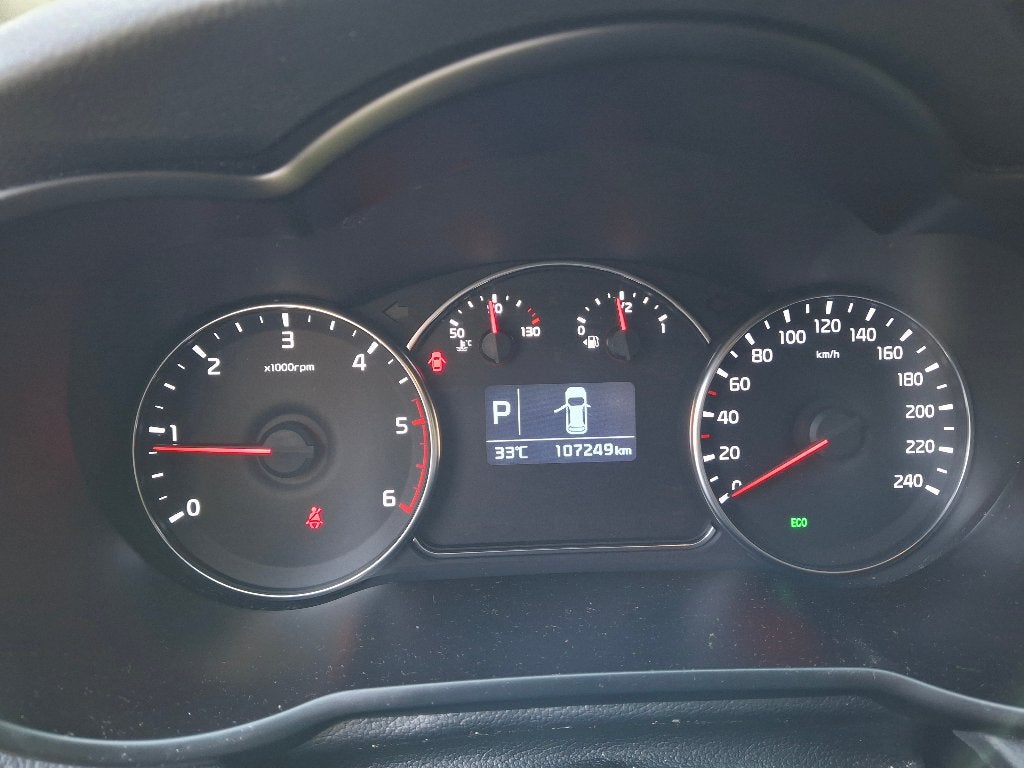mooie occasie van eerste eigenaar met 7 plaatsen, Auto's, Kia, Particulier, Carens, ABS, Achteruitrijcamera, Airconditioning, Automatische klimaatregeling