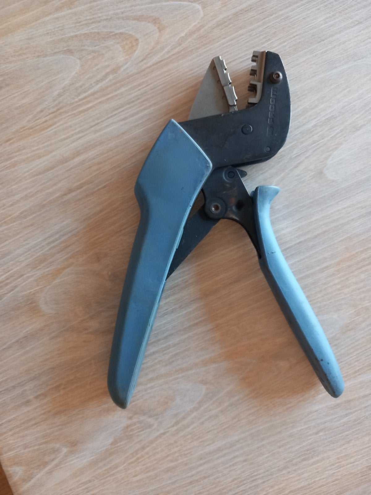 Facom krimptang, Auto diversen, Autogereedschap, Ophalen