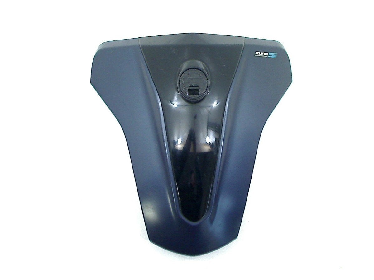 FRONT COVER Sym Symphony ST 50 4T 2021-2024 (E5), P.J. Troelstraweg 8 8
3144 CX  MAASSLUIS, NL, Info@cama-motorparts.nl, Utilisé